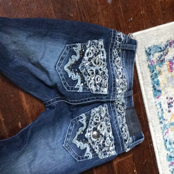 Jeans - Picture 6 of 8